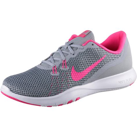 gym schuhe nike